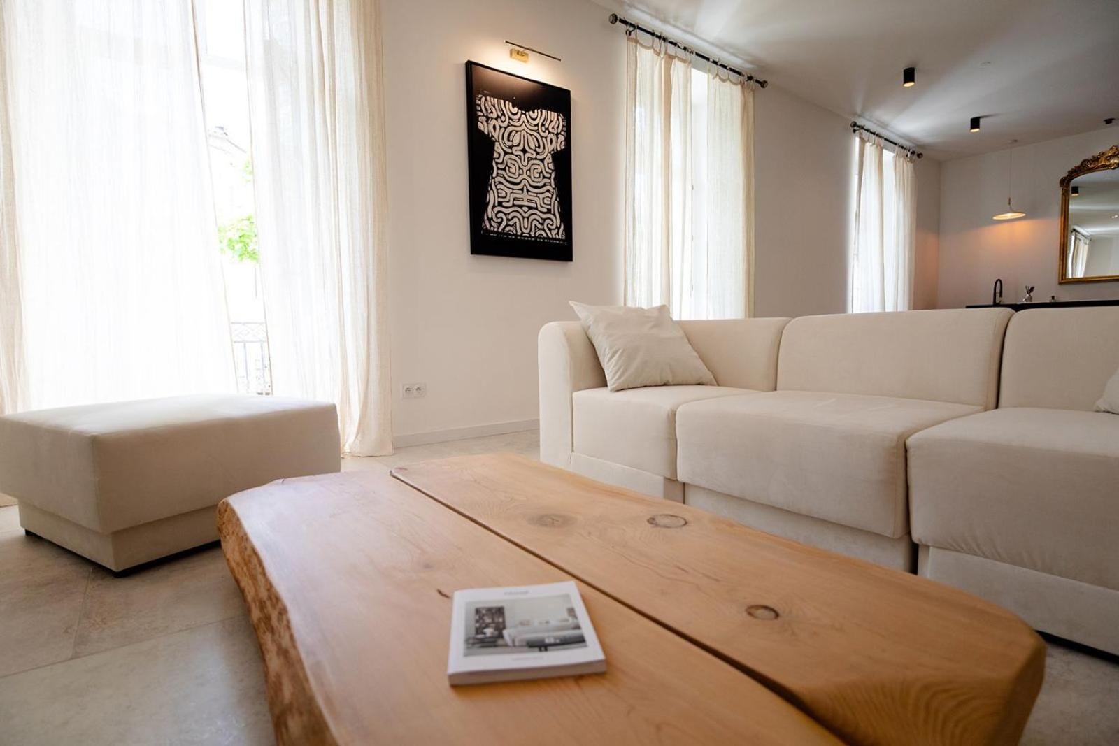 Appartement 120M2 Aubenas Exteriör bild