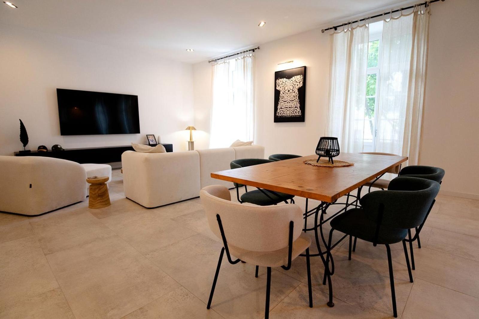 Appartement 120M2 Aubenas Exteriör bild
